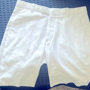 Men’s GFore golf short